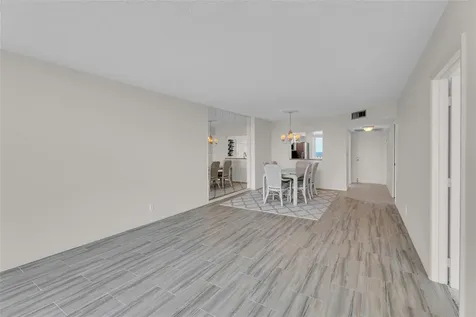 521 N Riverside Drive Pompano Beach FL 33062