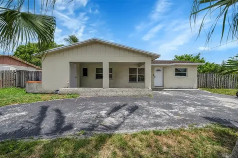 7801 SW 9th Street North Lauderdale FL 33068