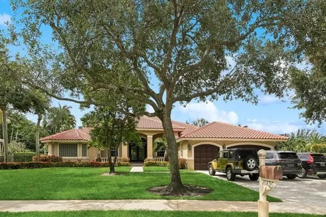 10890 SW 38th Drive Davie FL 33328