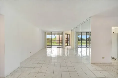 7200 Radice Court Lauderhill FL 33319