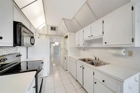 7200 Radice Court Lauderhill FL 33319