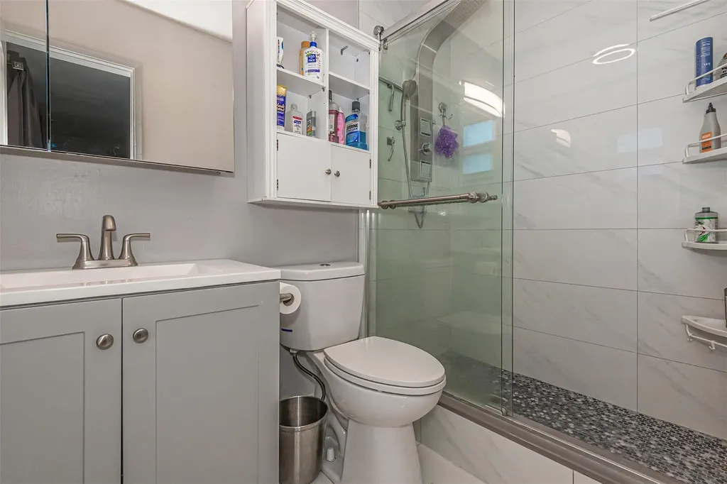 1425 NE 55th Street Fort Lauderdale FL 33334