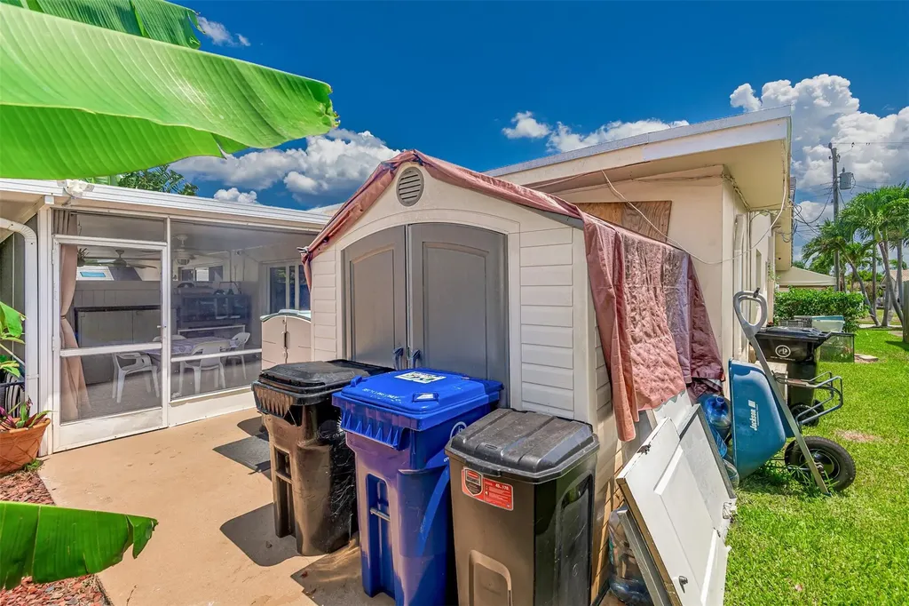 1425 NE 55th Street Fort Lauderdale FL 33334