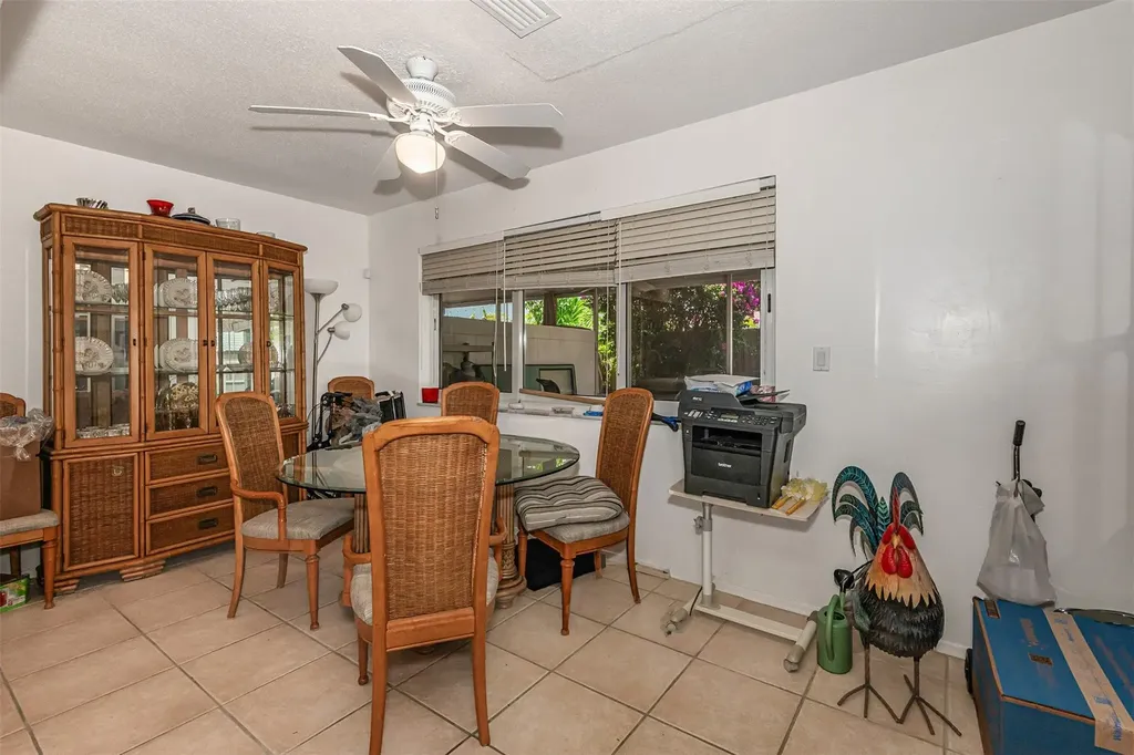 1425 NE 55th Street Fort Lauderdale FL 33334