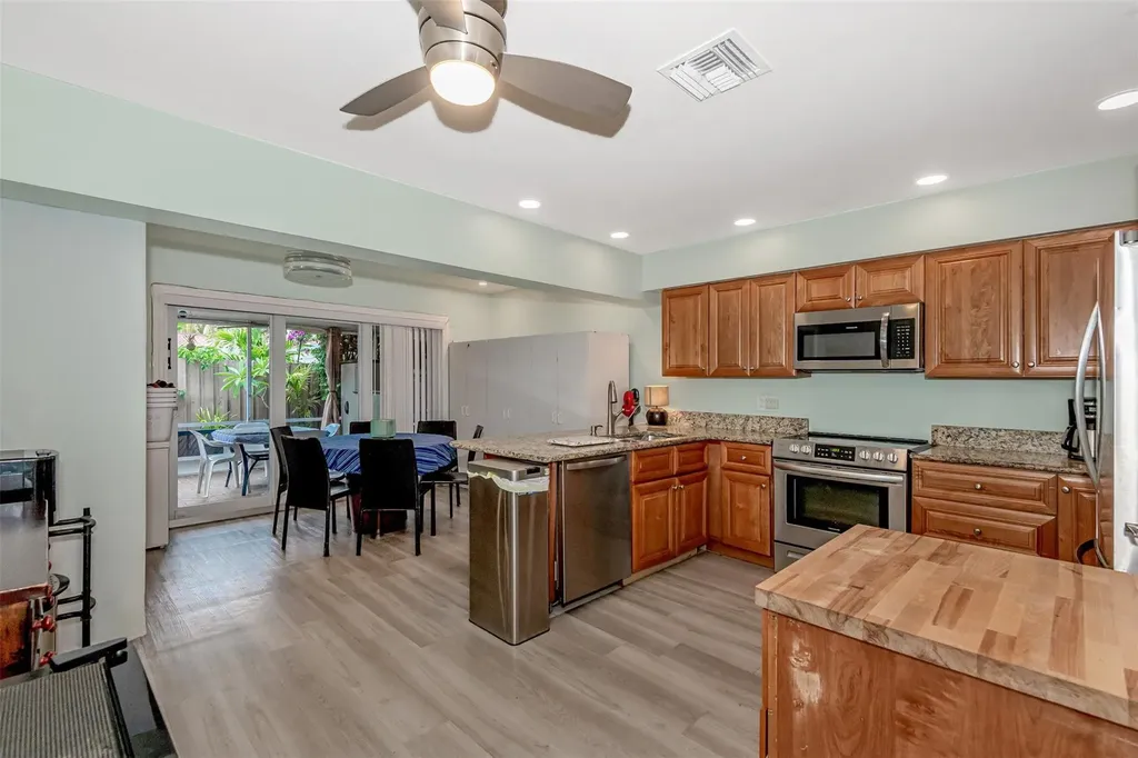 1425 NE 55th Street Fort Lauderdale FL 33334