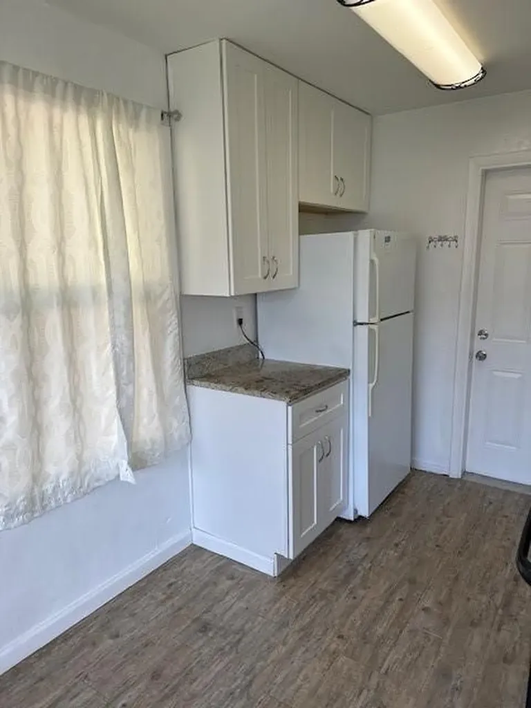 516 SW 15th Street Fort Lauderdale FL 33315