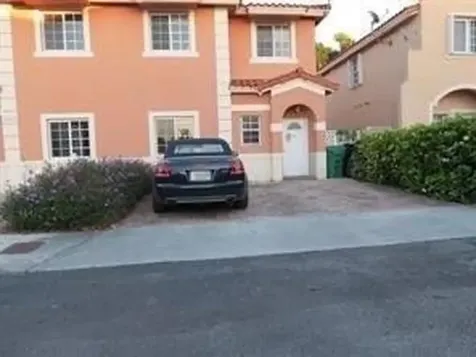 9425 SW 77th Court Miami FL 33156