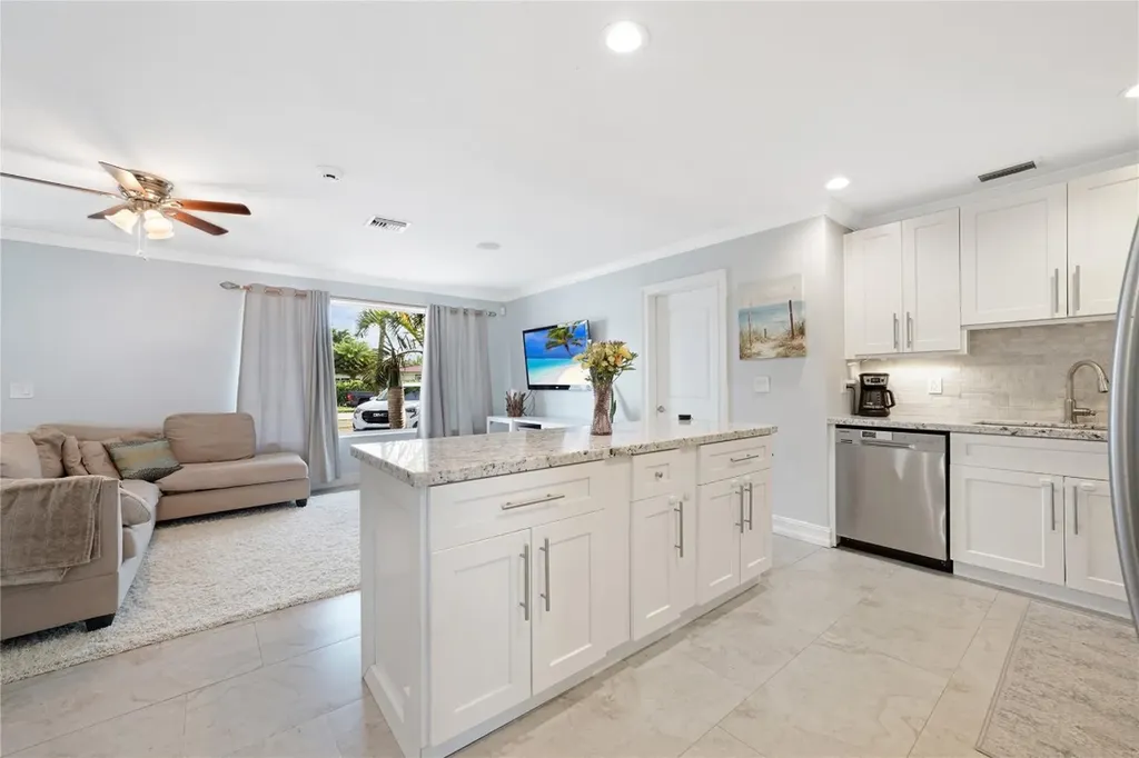 4712 NW 1st Court Plantation FL 33317