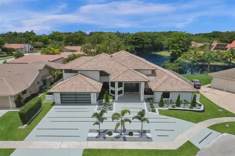 181 SW 101st Avenue Plantation FL 33324