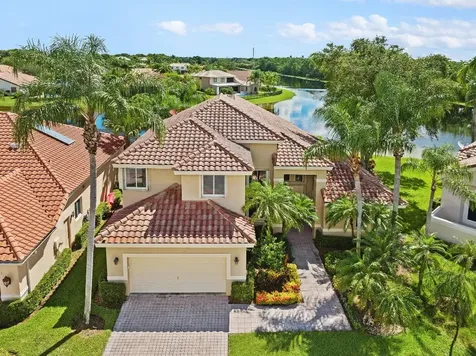 2634 Oakmont Weston FL 33332