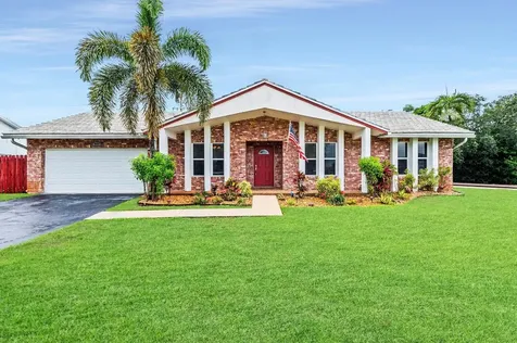 927 NW 135th Way Sunrise FL 33325