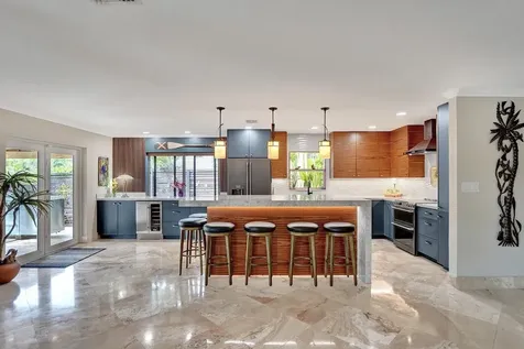2501 NE 19th Avenue Wilton Manors FL 33305