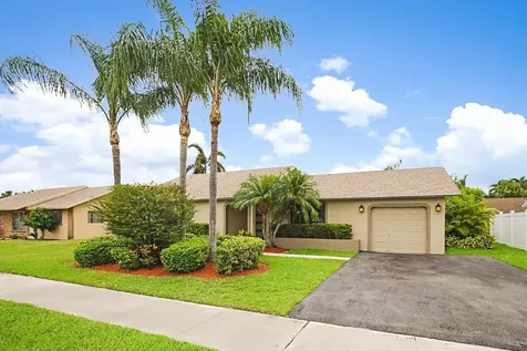 1761 NW 42nd Street Oakland Park FL 33309