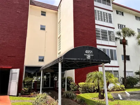 4851 NW 21st Street Lauderhill FL 33313