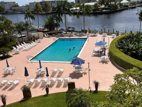 3200 NE 36th Street Fort Lauderdale FL 33308