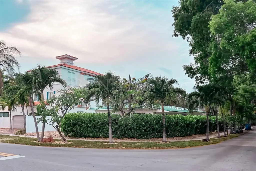 431-433 NE 15th Avenue Fort Lauderdale FL 33301