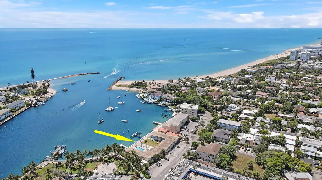 2508 Bay Drive Pompano Beach FL 33062