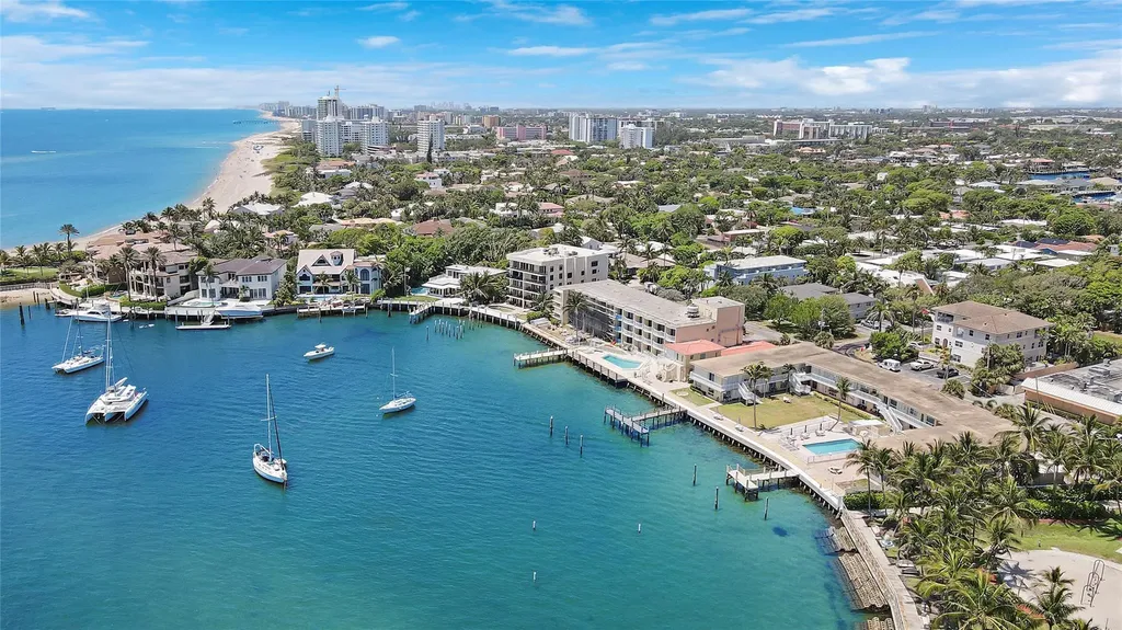 2508 Bay Drive Pompano Beach FL 33062