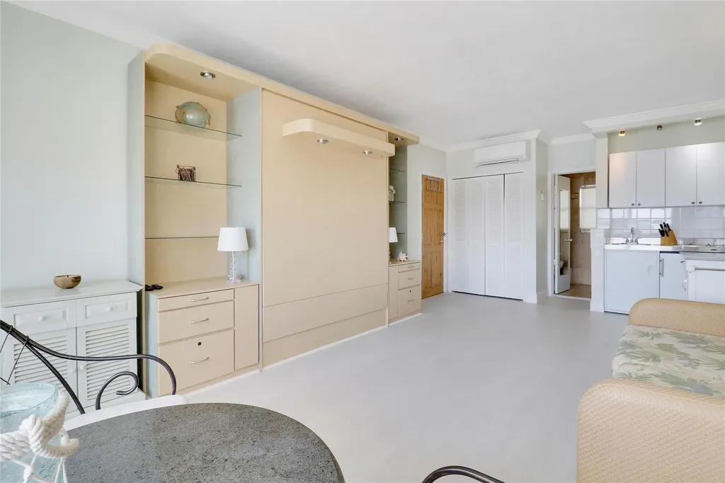 2508 Bay Drive Pompano Beach FL 33062