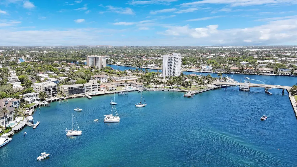 2508 Bay Drive Pompano Beach FL 33062