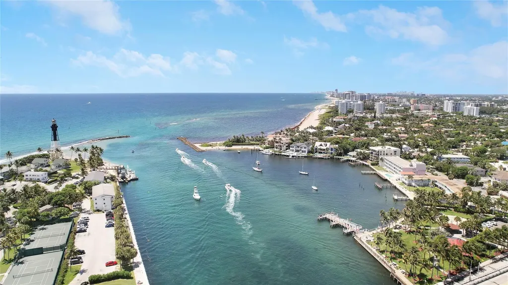 2508 Bay Drive Pompano Beach FL 33062