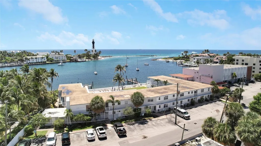 2508 Bay Drive Pompano Beach FL 33062