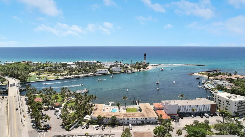 2508 Bay Drive Pompano Beach FL 33062