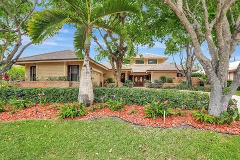 1933 Colonial Drive Coral Springs FL 33071