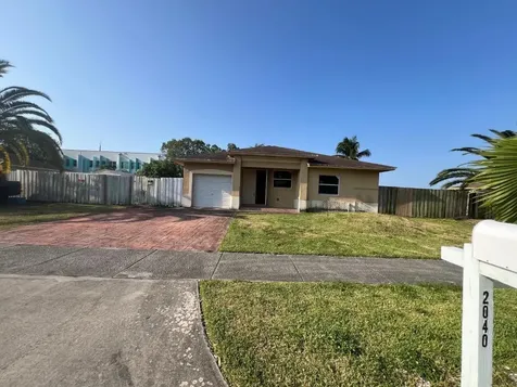 2040 NW 113th Terrace Miami FL 33167