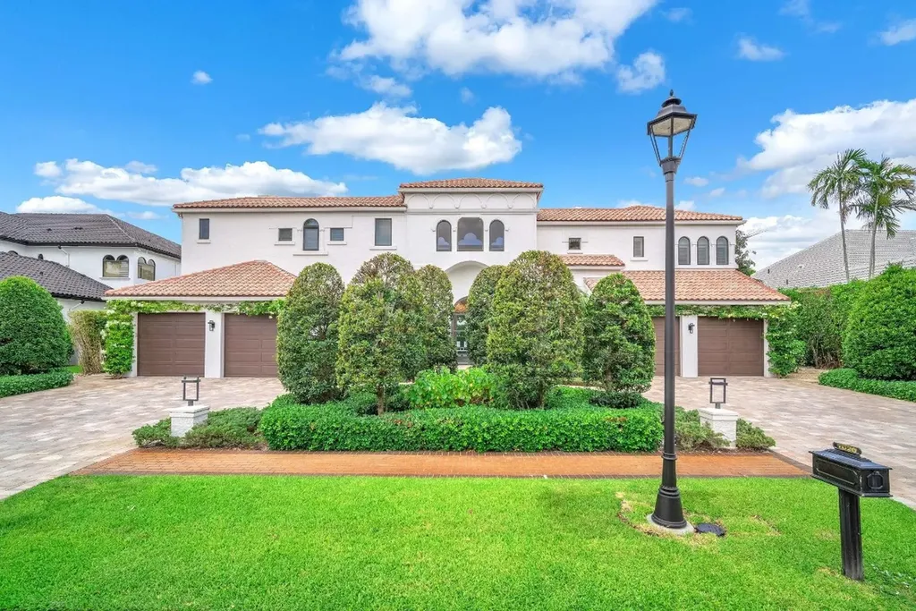 7020 Lions Head Lane Boca Raton FL 33496