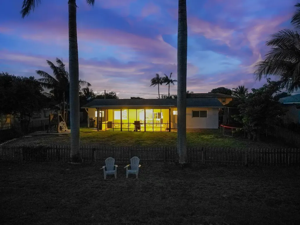 1034 SW 24th Avenue Boynton Beach FL 33426