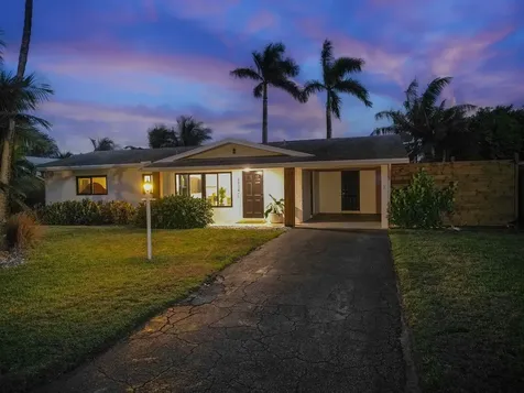 1034 SW 24th Avenue Boynton Beach FL 33426