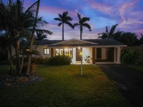 1034 SW 24th Avenue Boynton Beach FL 33426