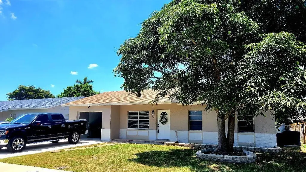 7876 SW 4th Place North Lauderdale FL 33068