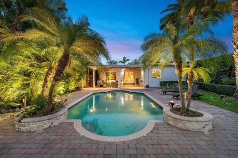 2285 SW 18th Street Miami FL 33145