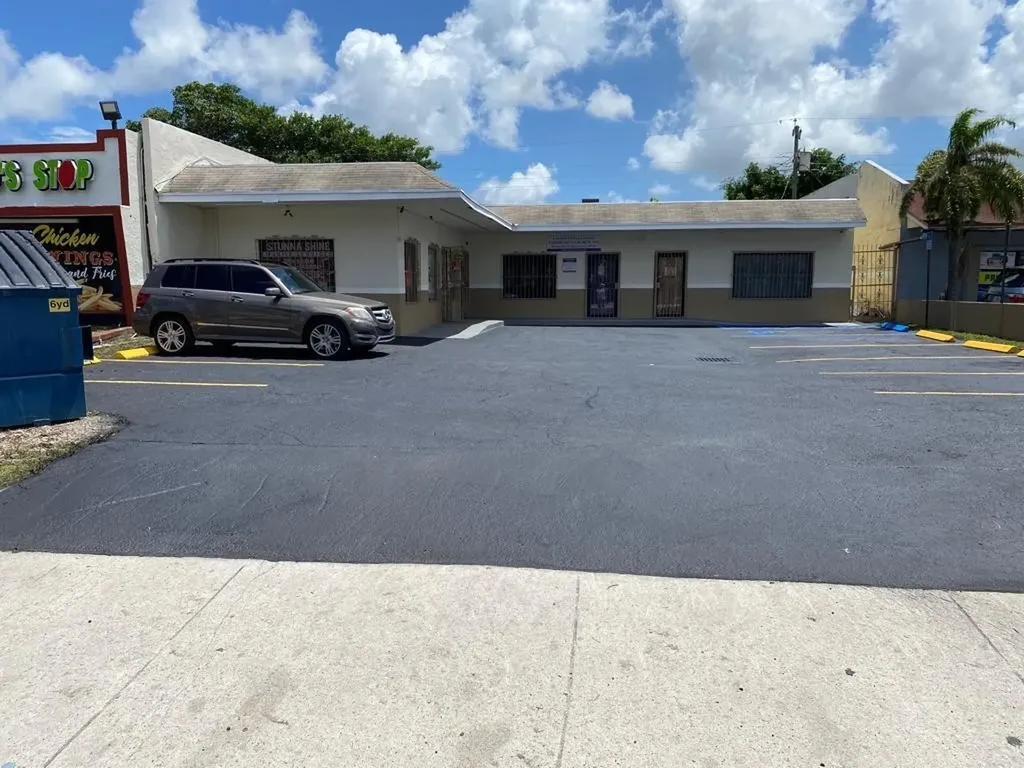 2430 NW 19th Street Fort Lauderdale FL 33311
