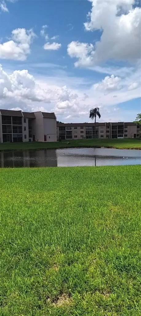 10145 Sunrise Lakes Boulevard Sunrise FL 33322