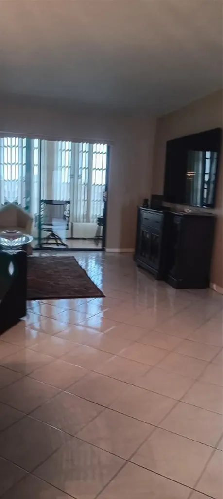 10145 Sunrise Lakes Boulevard Sunrise FL 33322