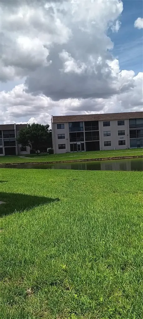 10145 Sunrise Lakes Boulevard Sunrise FL 33322
