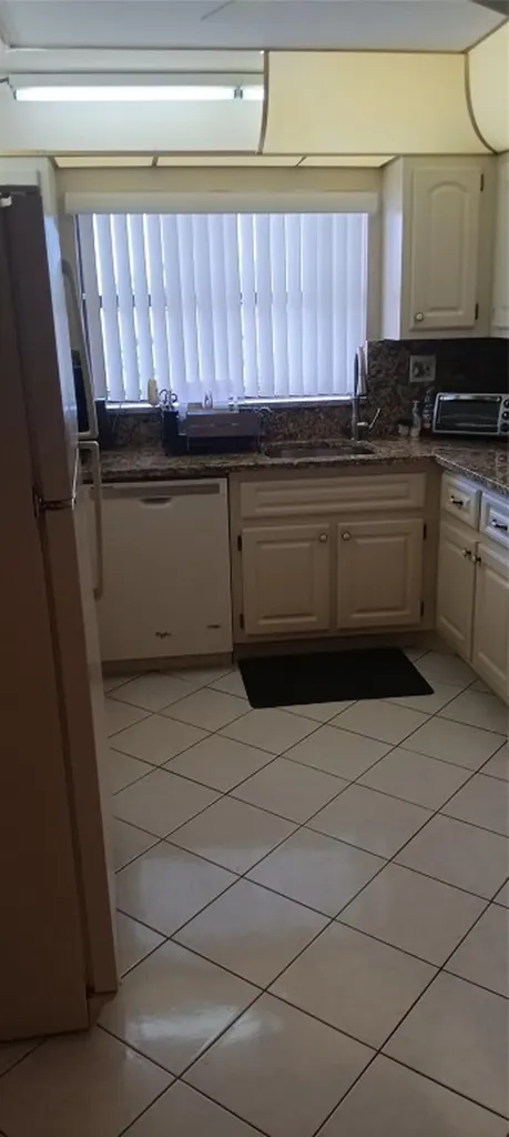 10145 Sunrise Lakes Boulevard Sunrise FL 33322