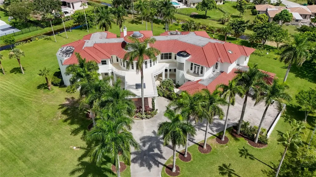 1000 NW 116th Avenue Plantation FL 33323