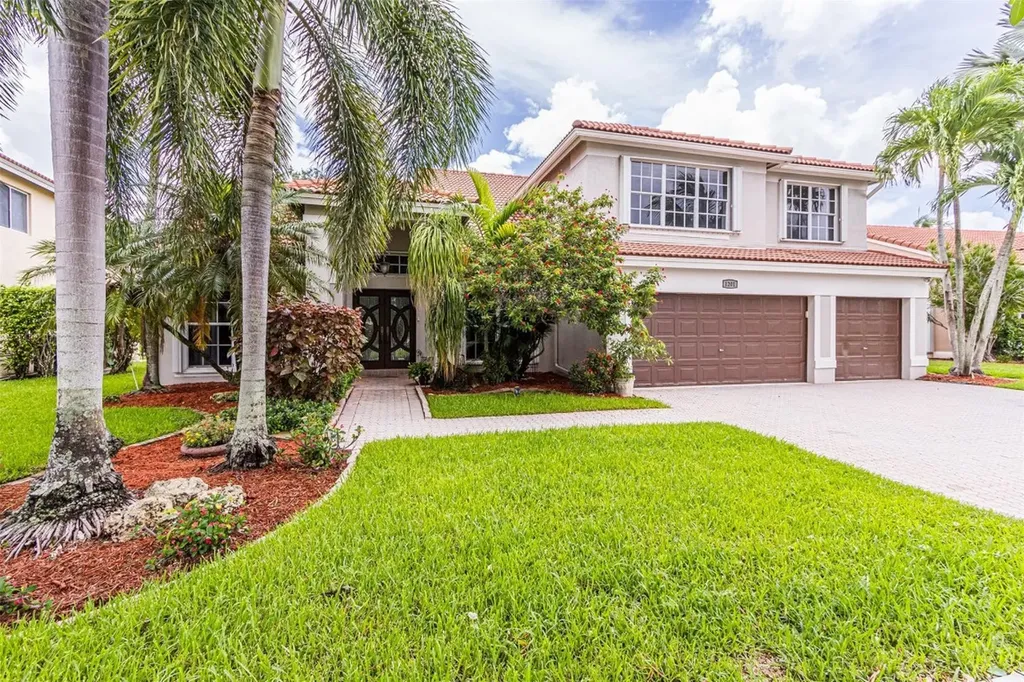 1201 NW 193rd Avenue Pembroke Pines FL 33029
