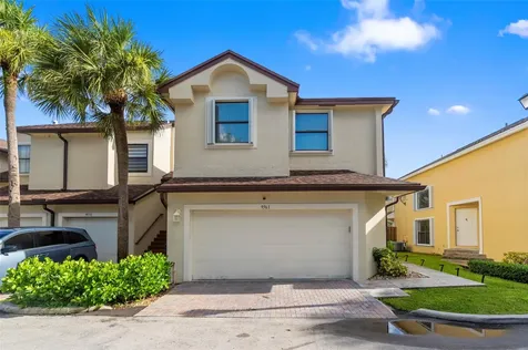 9561 SW 1st Court Pembroke Pines FL 33025