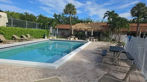 5555 N Ocean Boulevard Lauderdale By The Sea FL 33308