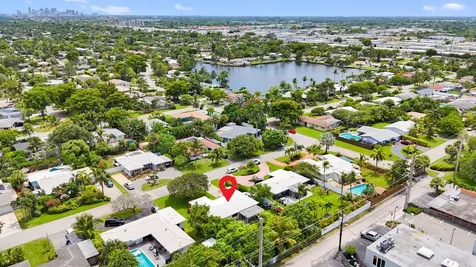 1577 NE 49th Street Oakland Park FL 33334