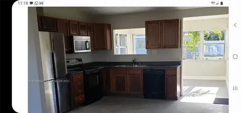 811 S Broadway Lantana FL 33462