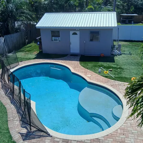 811 S Broadway Lantana FL 33462