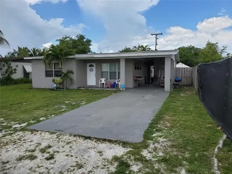 811 S Broadway Lantana FL 33462