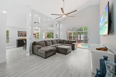 5692 NW 41st Avenue Coconut Creek FL 33073