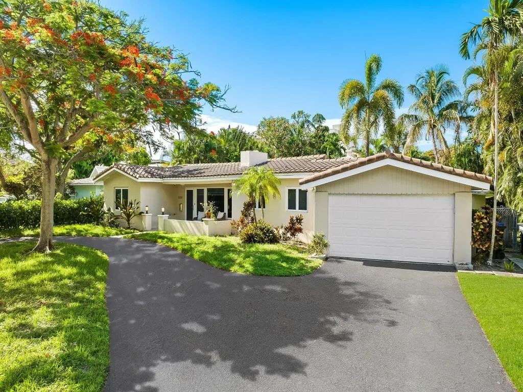 2608 NE 12th Street Fort Lauderdale FL 33304